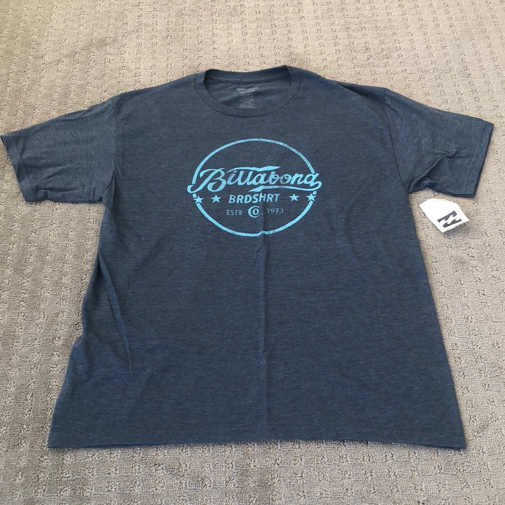 New With Tags Men’s Billabong T shirt Large